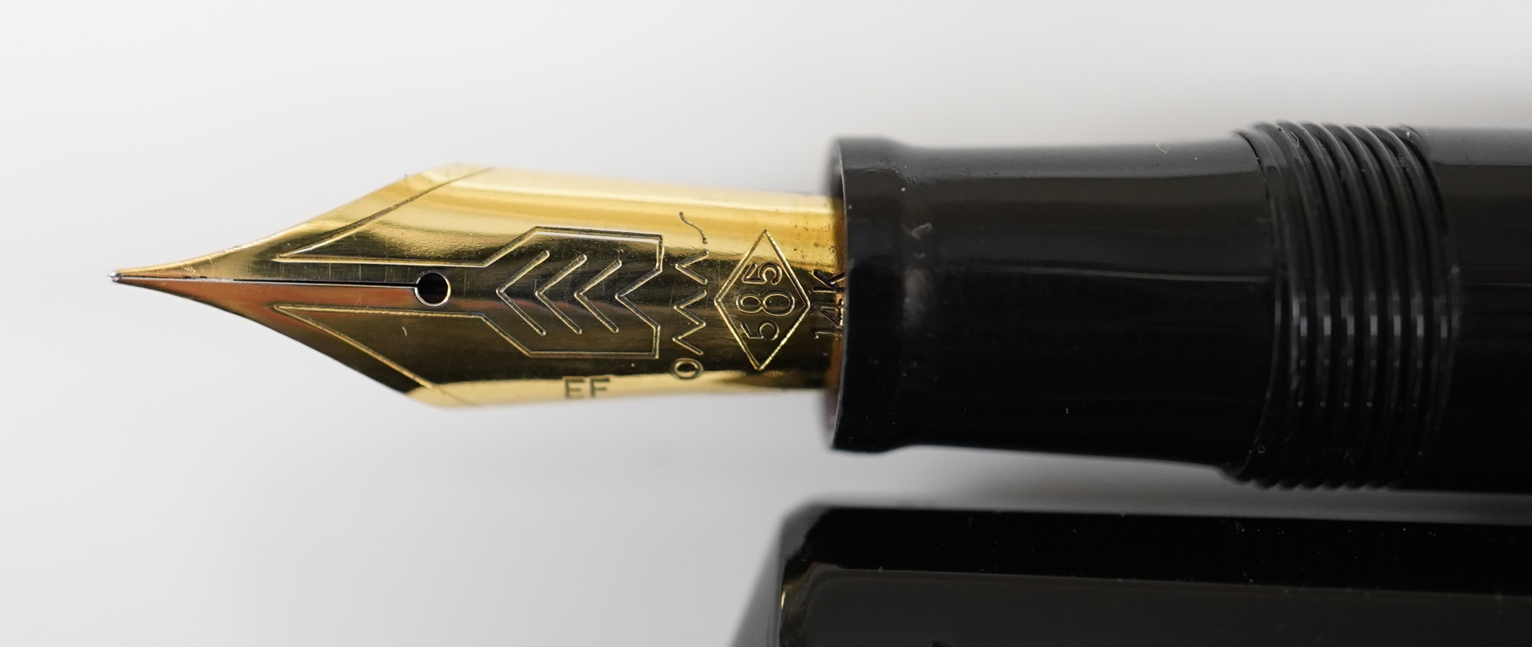 A vintage Omas Extra Piston Filler with 14ct. Omas nib